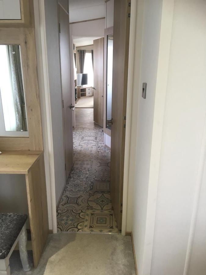 Tattershall Lakes Retreat 3 Bedroom Mini Lodge Waddington  ภายนอก รูปภาพ