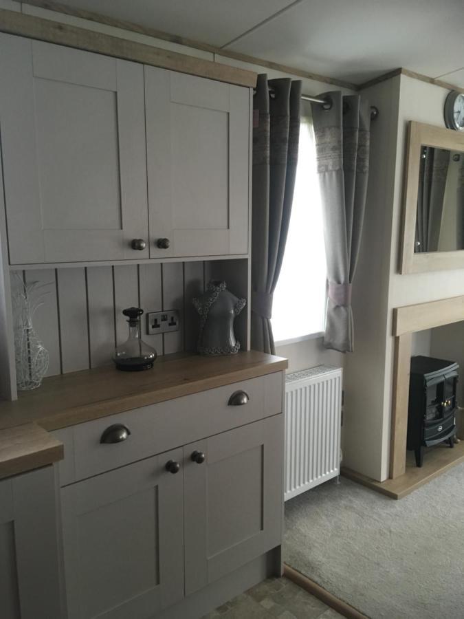 Tattershall Lakes Retreat 3 Bedroom Mini Lodge Waddington  ภายนอก รูปภาพ